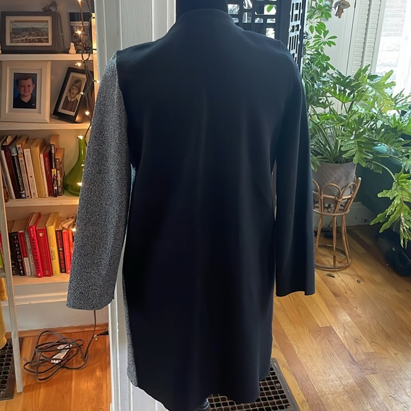 Ann Taylor neutral color block cardigan - Picture 3 of 5